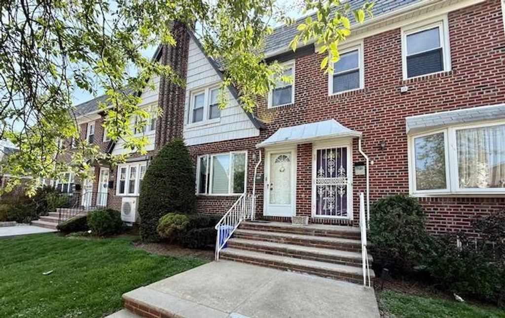 Photo of 1786 34th Street, Brooklyn, NY 11234 (MLS # 500556)