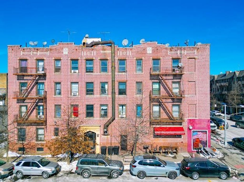 Photo of 9224 3rd Avenue, Brooklyn, NY 11209 (MLS # 498814)