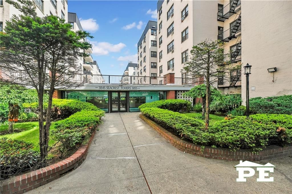 Photo of 3855 Shore Parkway #2L, Brooklyn, NY 11235 (MLS # 501735)