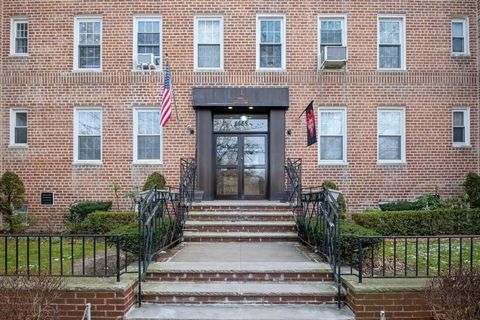 Apartment For Sale - 6665 Colonial Road #2F<br/> Brooklyn, NY 11220