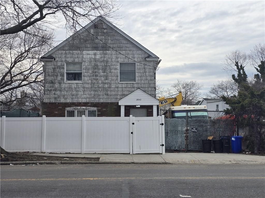 Photo of 2642 Coyle Street, Brooklyn, NY 11235 (MLS # 500100)