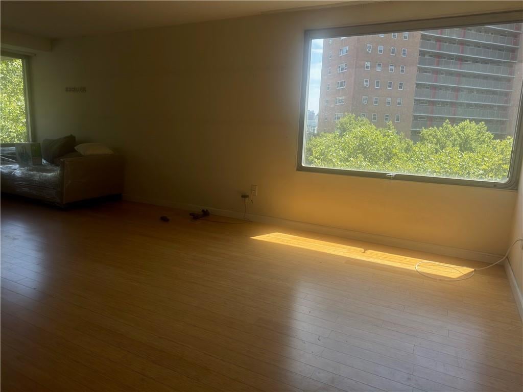 180 Park Row Row #7A, New York NY 10038