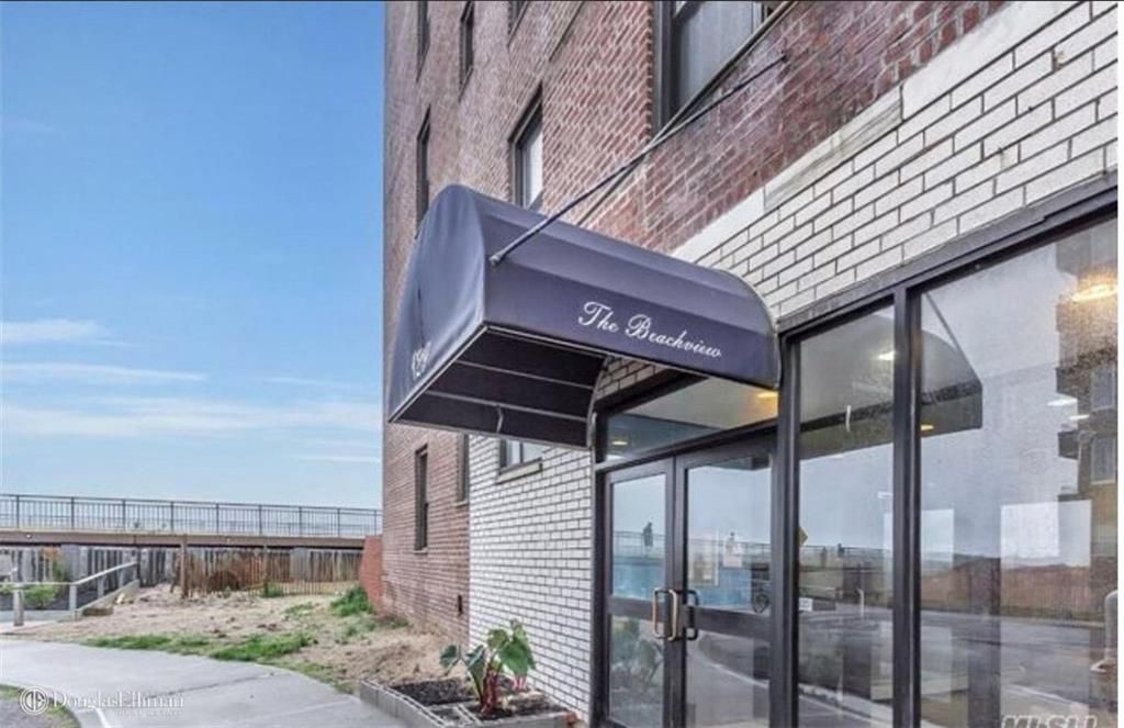 Photo of 129 Beach 118th Street #2L, Rockaway Park, NY 11694 (MLS # 501290)