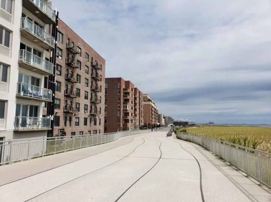 Photo of 129 Beach 118th Street #2L, Rockaway Park, NY 11694 (MLS # 501290)