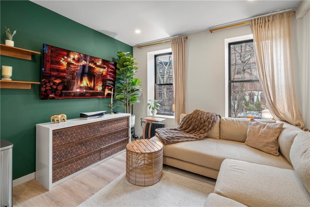 Photo of 300 8th Avenue #1M, Brooklyn, NY 11215 (MLS # 499490)