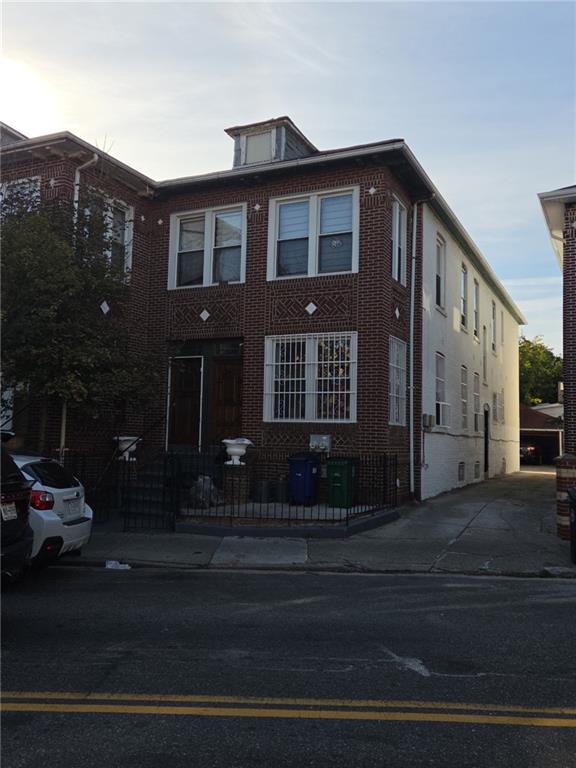 Photo of 912 Foster Bay, Brooklyn, NY 11230 (MLS # 505242)