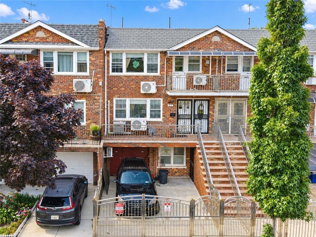 Photo of 27 Paerdegat 15th Street, Brooklyn, NY 11236 (MLS # 504787)