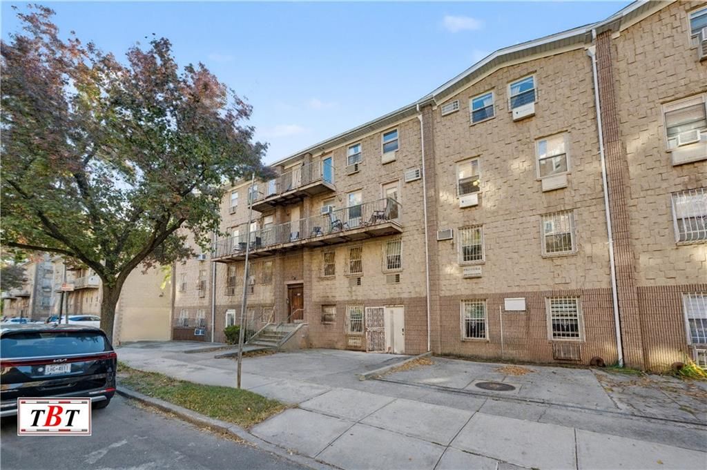 Photo of 870 16th Street #4, Brooklyn, NY 11230 (MLS # 497382)
