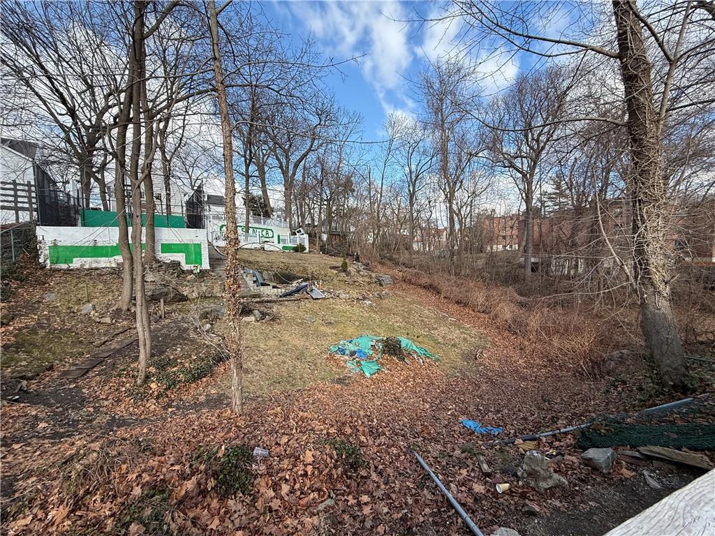 100 Lorraine Terrace, Mount Vernon, New York image 5