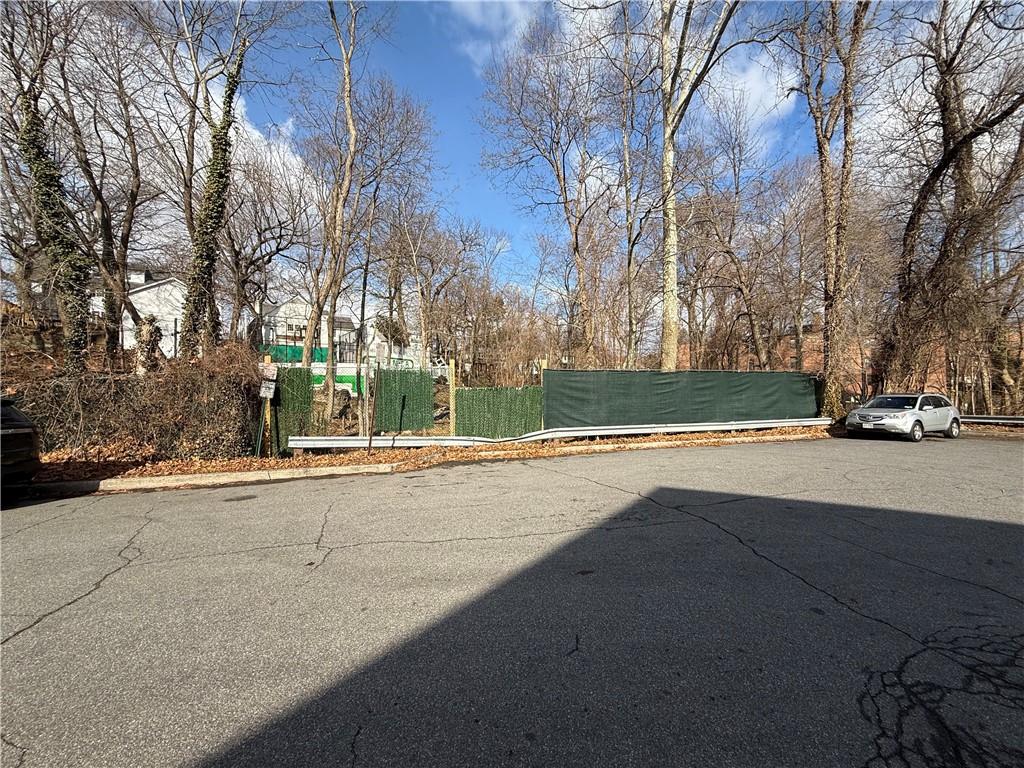 100 Lorraine Terrace, Mount Vernon, New York image 4