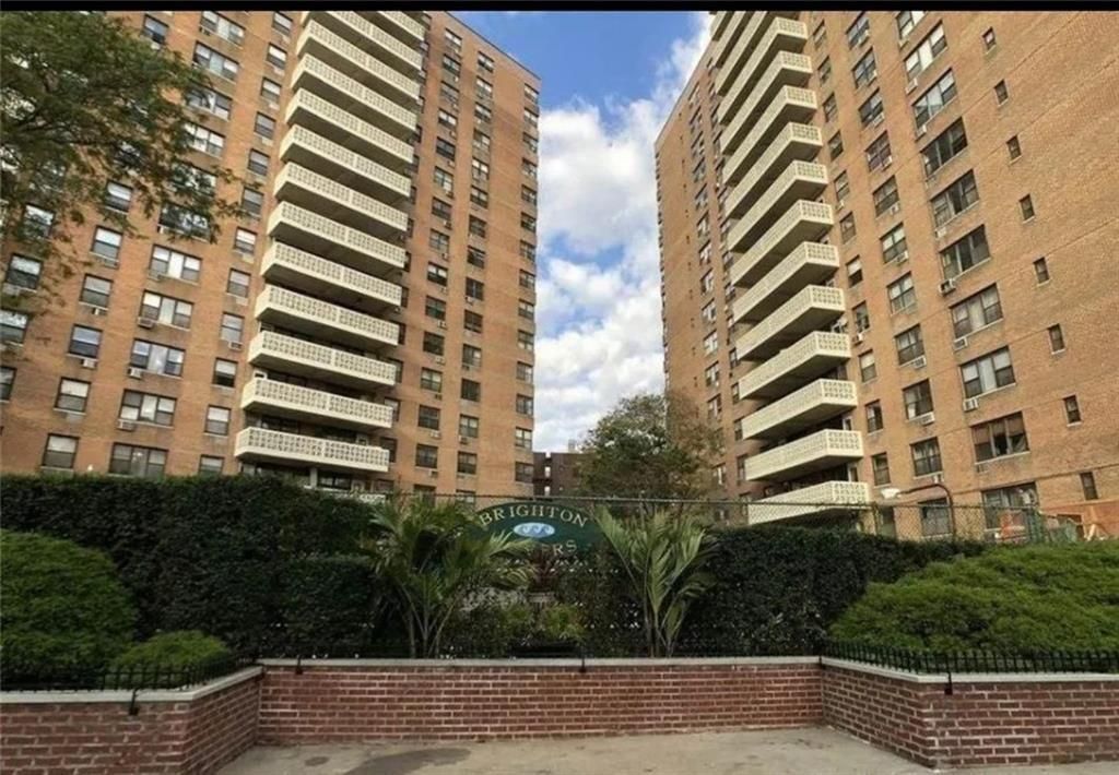 Photo of 40 Brighton 1st Road #7N, Brooklyn, NY 11235 (MLS # 498582)