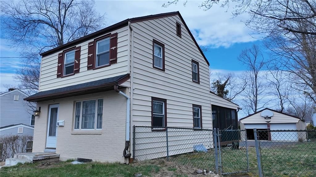 Photo of 40 Greenvale Circle, White Plains, NY 10607 (MLS # 500442)