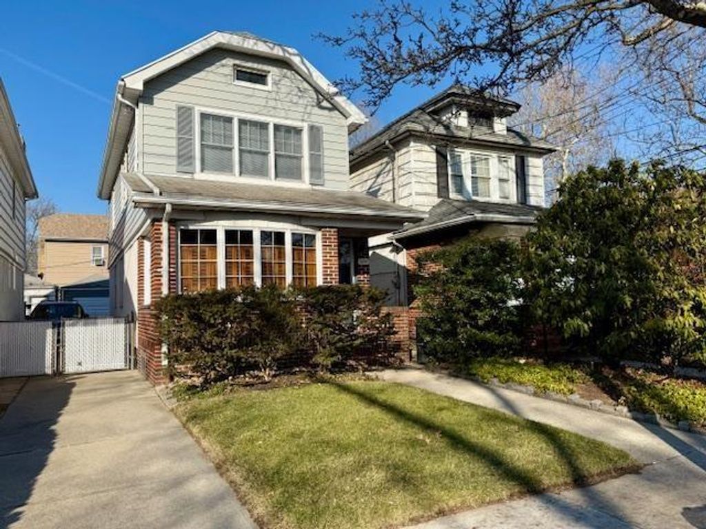 Photo of 3019 Avenue T, Brooklyn, NY 11229 (MLS # 498882)