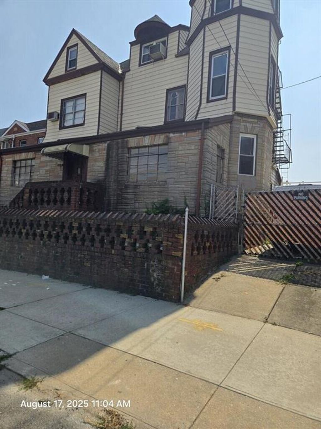 Photo of 137 Bay 11th Street, Brooklyn, NY 11228 (MLS # 495726)