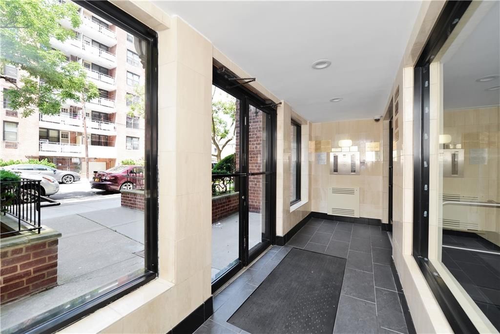 Photo of 2427 29th Street #4D, Brooklyn, NY 11235 (MLS # 496615)
