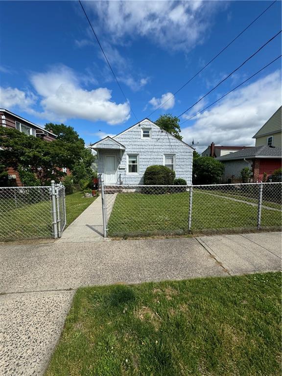 46 1st Street, Elmont, New York image 3