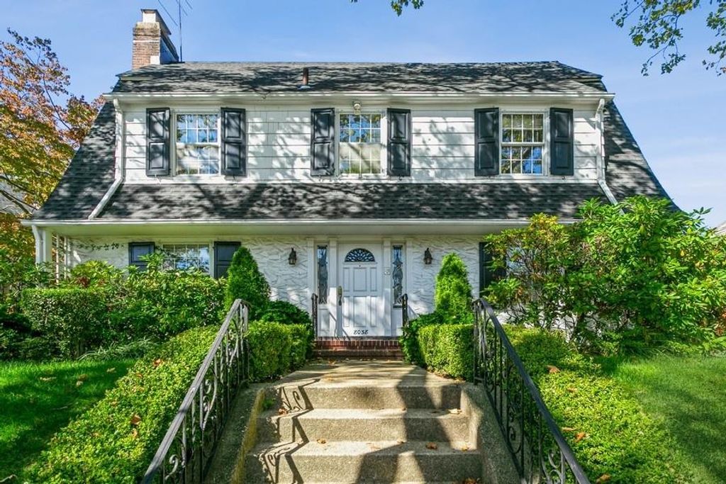 Photo of 8038 Harbor View Terrace, Brooklyn, NY 11209 (MLS # 496067)