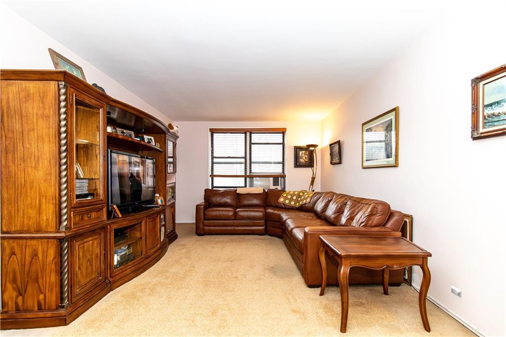 1577 17th Street #4L, Brooklyn, New York image 3