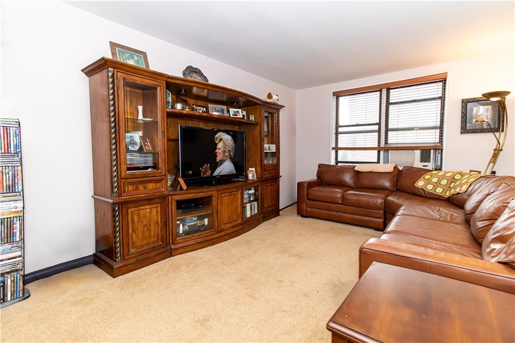 1577 17th Street #4L, Brooklyn, New York image 2