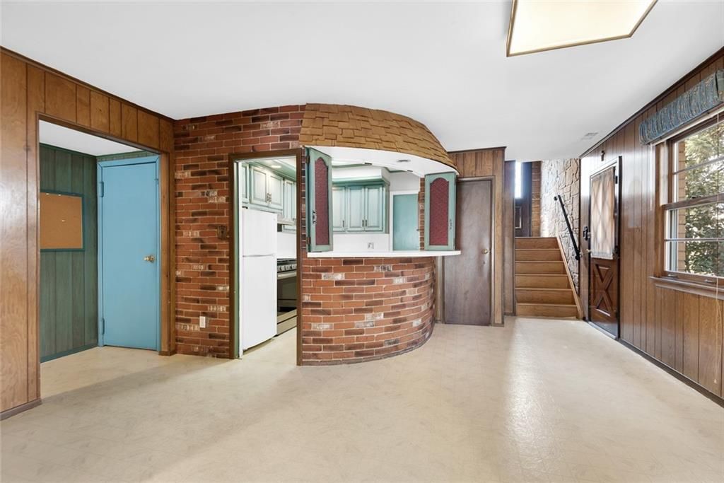 Photo of 95 83rd Street, Brooklyn, NY 11209 (MLS # 500559)