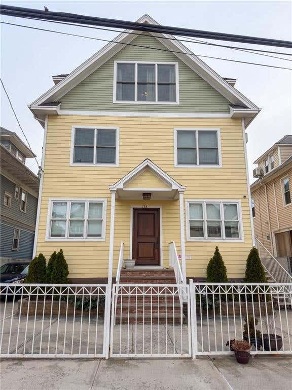 Photo of 175 Beach 113th Street, Queens, NY 11694 (MLS # 503683)