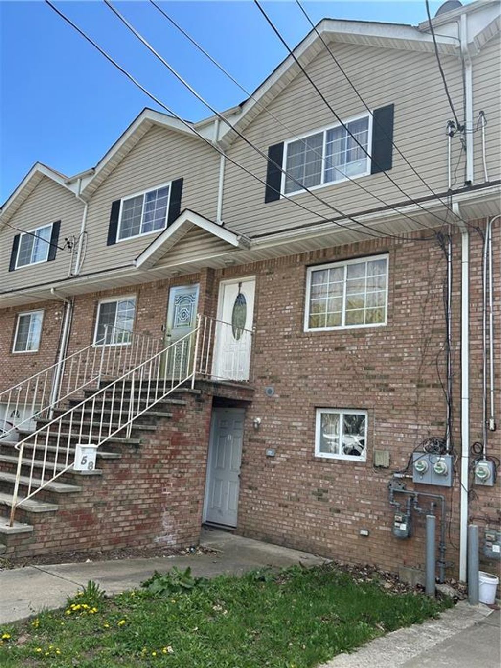 Photo of 58 Roff Street, Staten Island, NY 10304 (MLS # 500741)