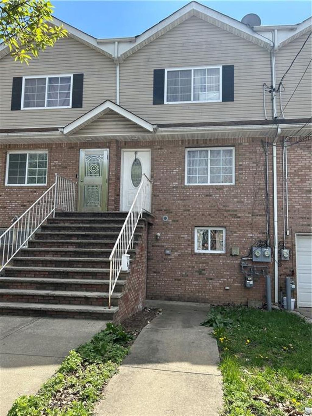 Photo of 58 Roff Street, Staten Island, NY 10304 (MLS # 500741)