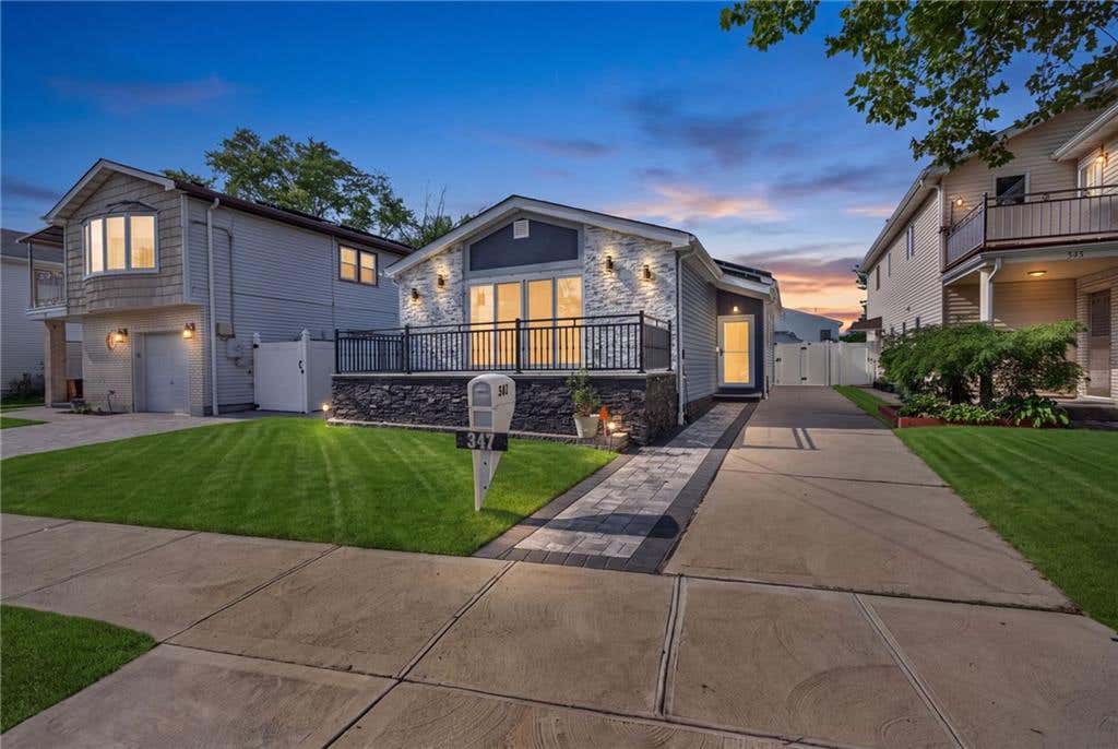 Photo of 347 Katan Avenue, Staten Island, NY 10308 (MLS # 503496)