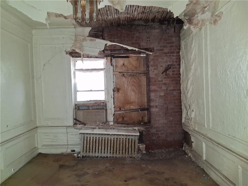 Photo of 5 Schenck Court, Brooklyn, NY 11207 (MLS # 505358)