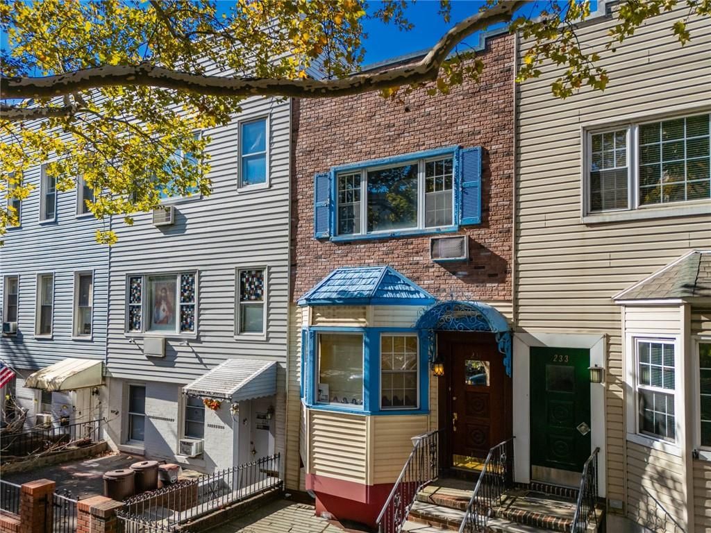 Photo of 231 Monitor Street, Brooklyn, NY 11222 (MLS # 496920)