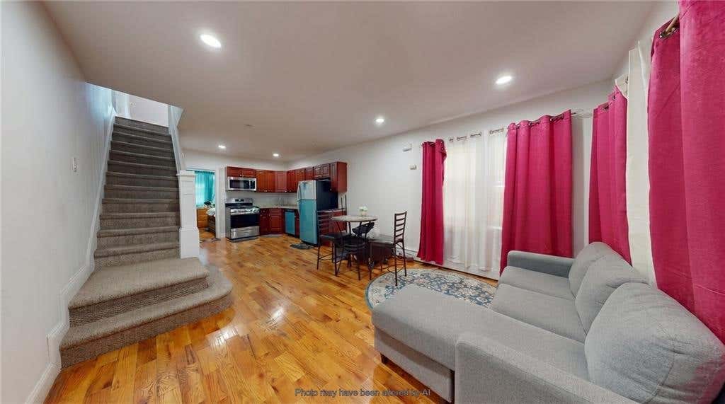 Photo of 150-18 115th Drive, Queens, NY 11434 (MLS # 502307)