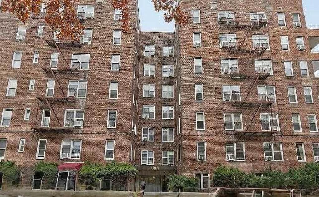 Photo of 1916 Avenue K #1E, Brooklyn, NY 11230 (MLS # 497044)
