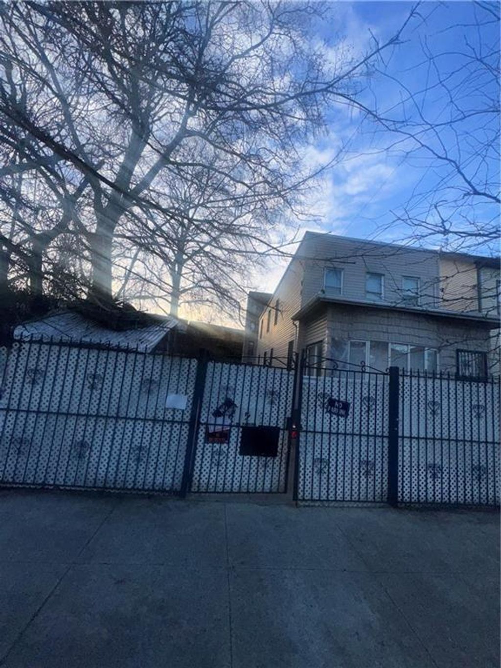 Photo of 756 Linwood Street, Brooklyn, NY 11208 (MLS # 498340)