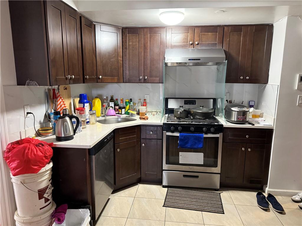 7516 Bay Parkway #2E, Brooklyn, New York image 3