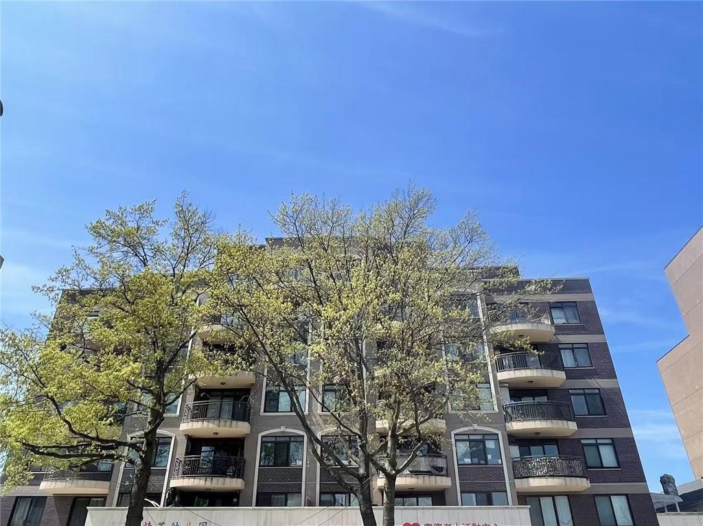 7516 Bay Parkway #2E, Brooklyn, New York image 2