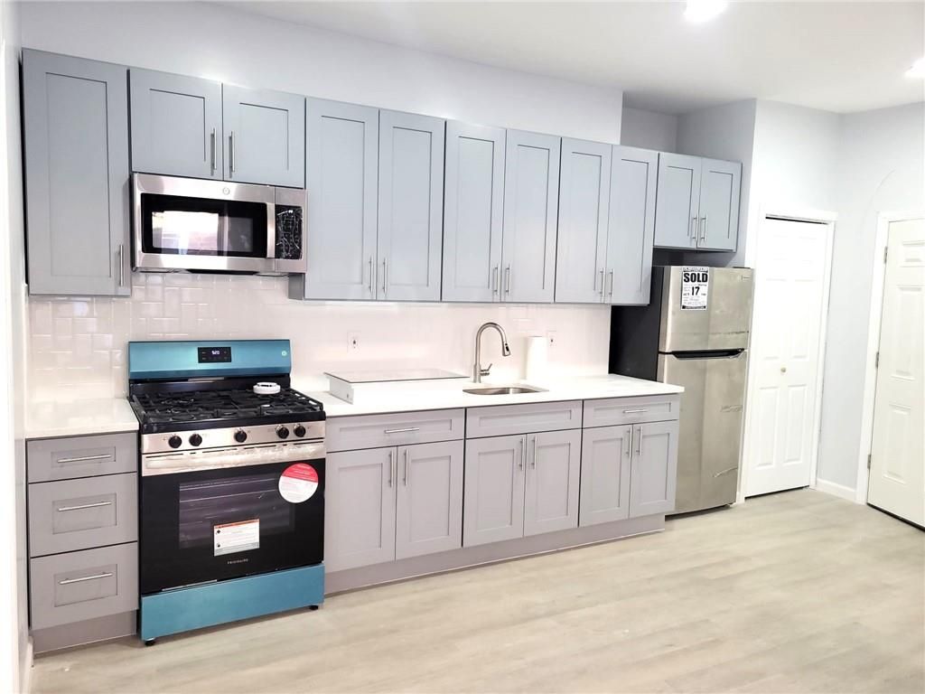 Photo of 850 New Lots Avenue #1, Brooklyn, NY 11208 (MLS # 501446)