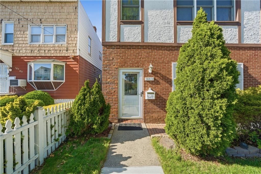 Photo of 125-11 7th Avenue, Queens, NY 11356 (MLS # 501353)
