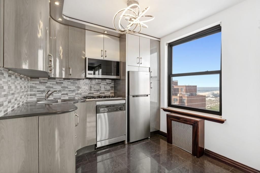 Photo of 40 Brighton 1st Road #15M, Brooklyn, NY 11235 (MLS # 497848)