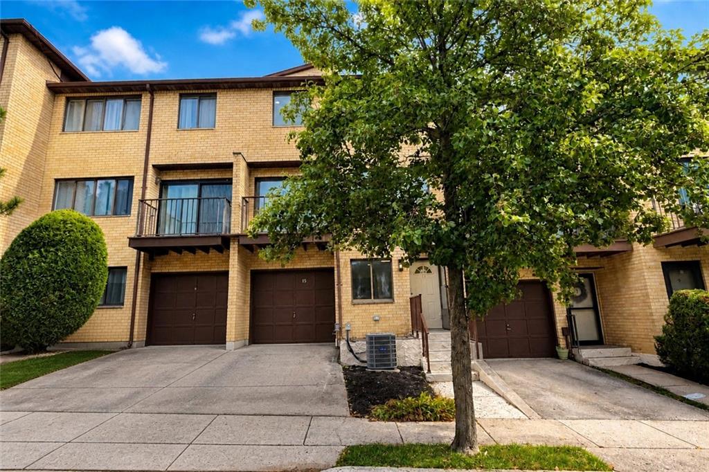 Photo of 15 Amy Court #143, Staten Island, NY 10314 (MLS # 504593)