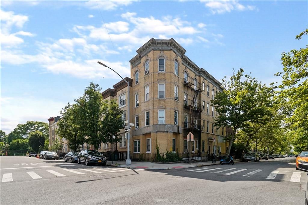 Photo of 1902 8th Avenue, Brooklyn, NY 11215 (MLS # 464550)