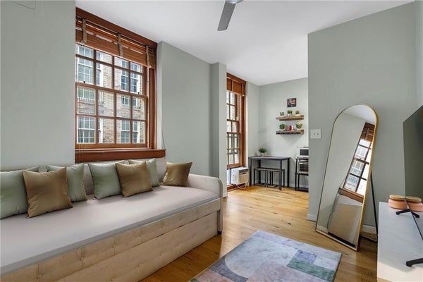508 E 78TH ST APT 4G, NEW YORK, NY 10075 - Image 510eee4f716ce4e6dd415a7f0bfc0a2e/3860437073
