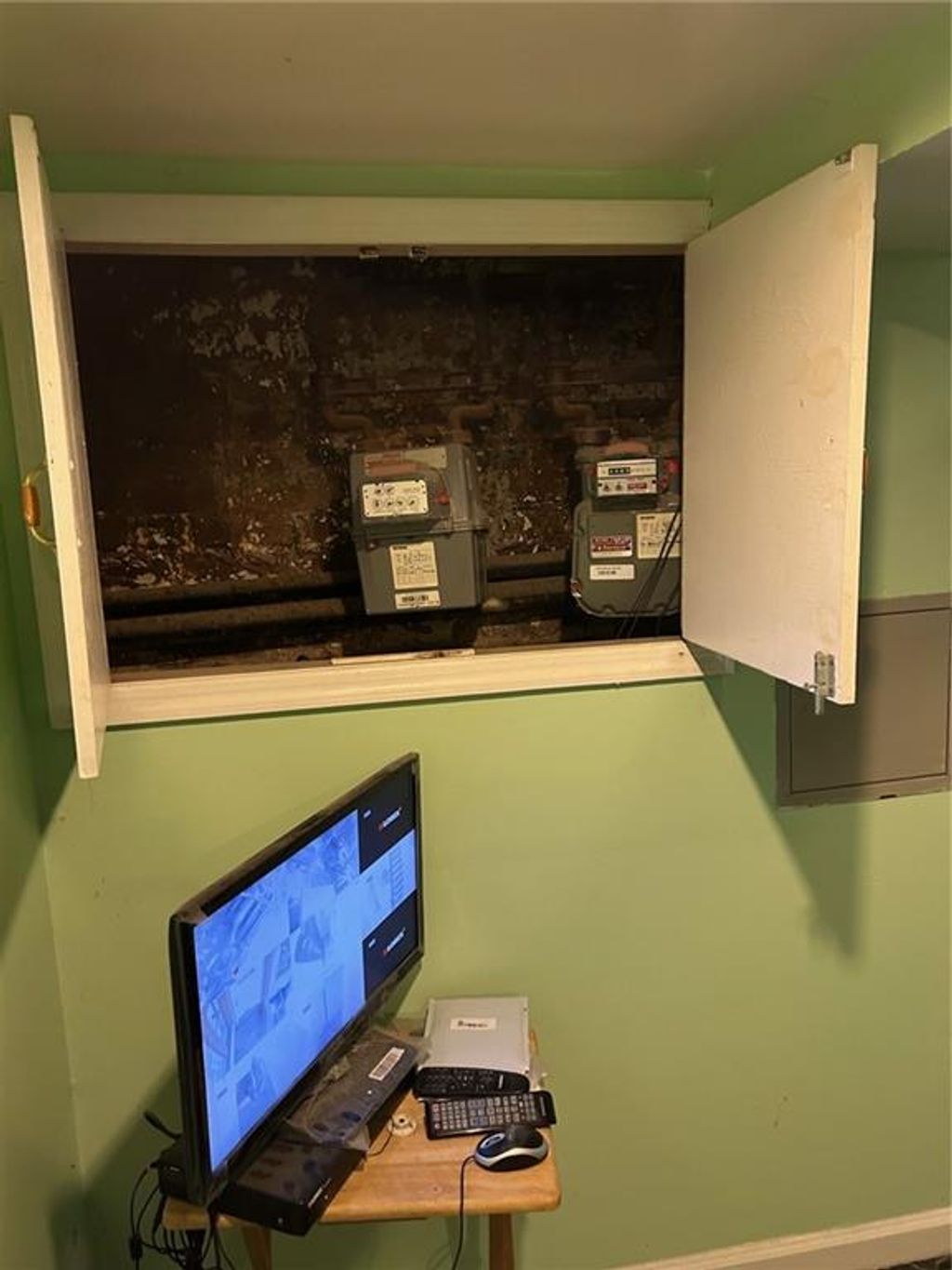 Photo of 12 Pleasant Place, Brooklyn, NY 11233 (MLS # 500759)