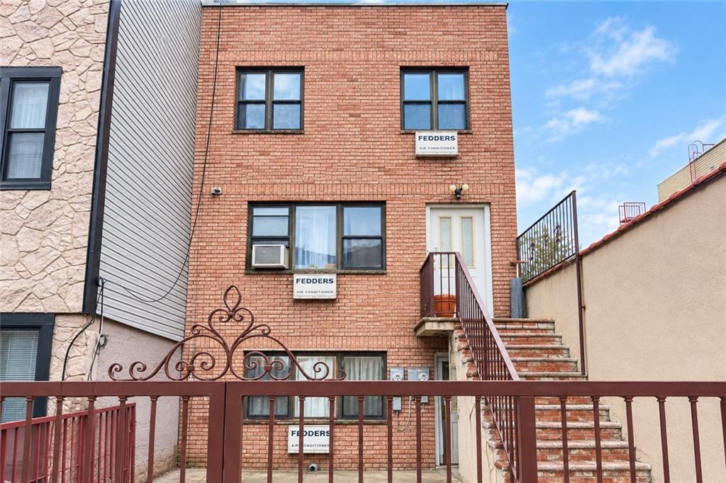Photo of 1247 Putnam Avenue, Brooklyn, NY 11221 (MLS # 505458)