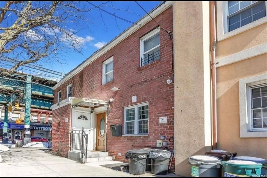 Photo of 86-61 77th Street, Woodhaven, NY 11421 (MLS # 500274)