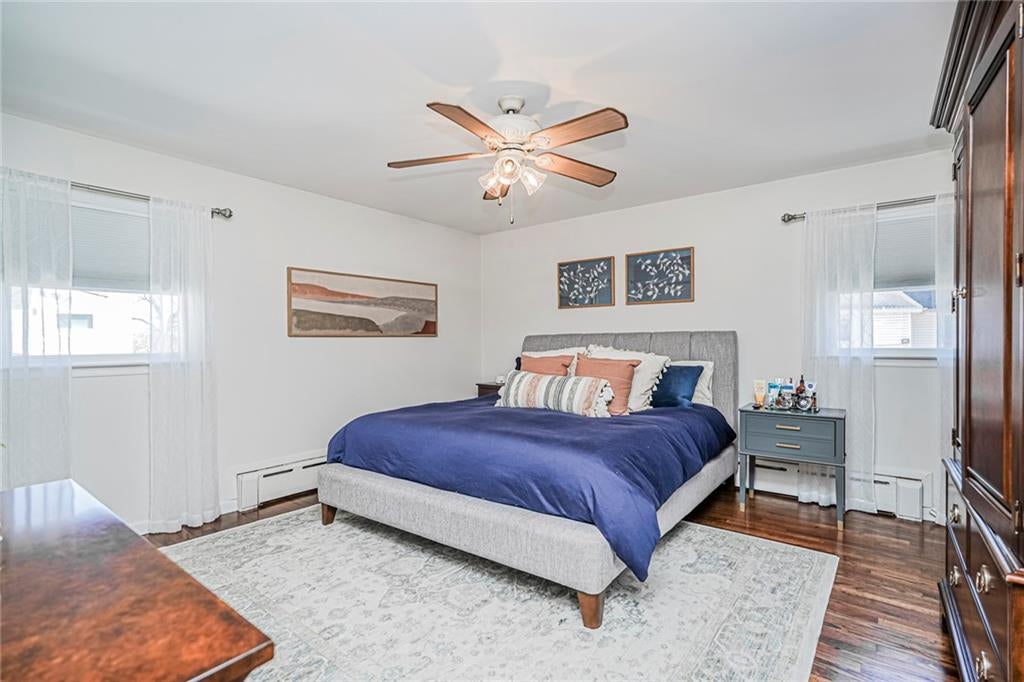 24 Pickersgill Ave, Staten Island, NY, 10305, USA, 4 Bedrooms Bedrooms, ,3 BathroomsBathrooms,Residential,Pending,24 Pickersgill Ave,499979