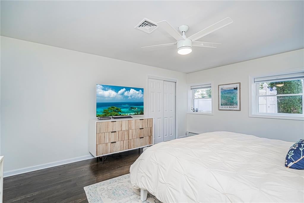 24 Pickersgill Ave, Staten Island, NY, 10305, USA, 4 Bedrooms Bedrooms, ,3 BathroomsBathrooms,Residential,Pending,24 Pickersgill Ave,499979