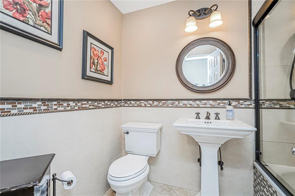24 Pickersgill Ave, Staten Island, NY, 10305, USA, 4 Bedrooms Bedrooms, ,3 BathroomsBathrooms,Residential,Pending,24 Pickersgill Ave,499979