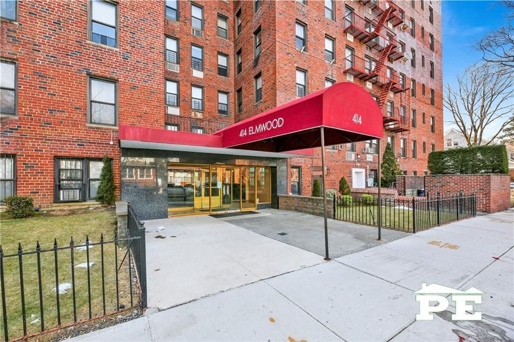 Photo of 414 Elmwood Avenue #4C, Brooklyn, NY 11230 (MLS # 489555)