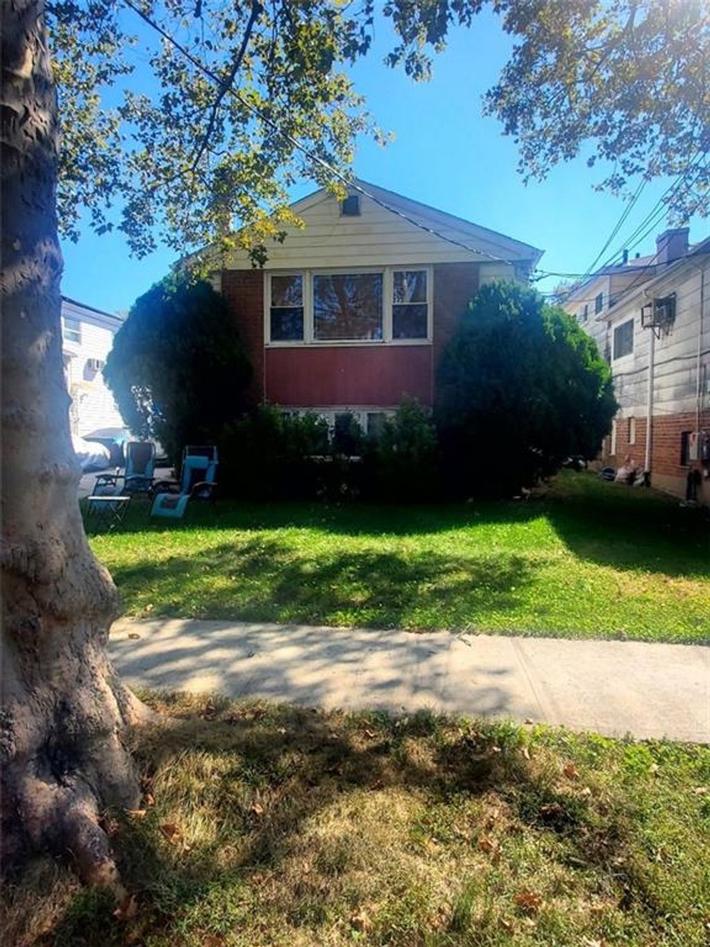 Photo of 10542 Flatlands 7th Street, Brooklyn, NY 11236 (MLS # 496591)