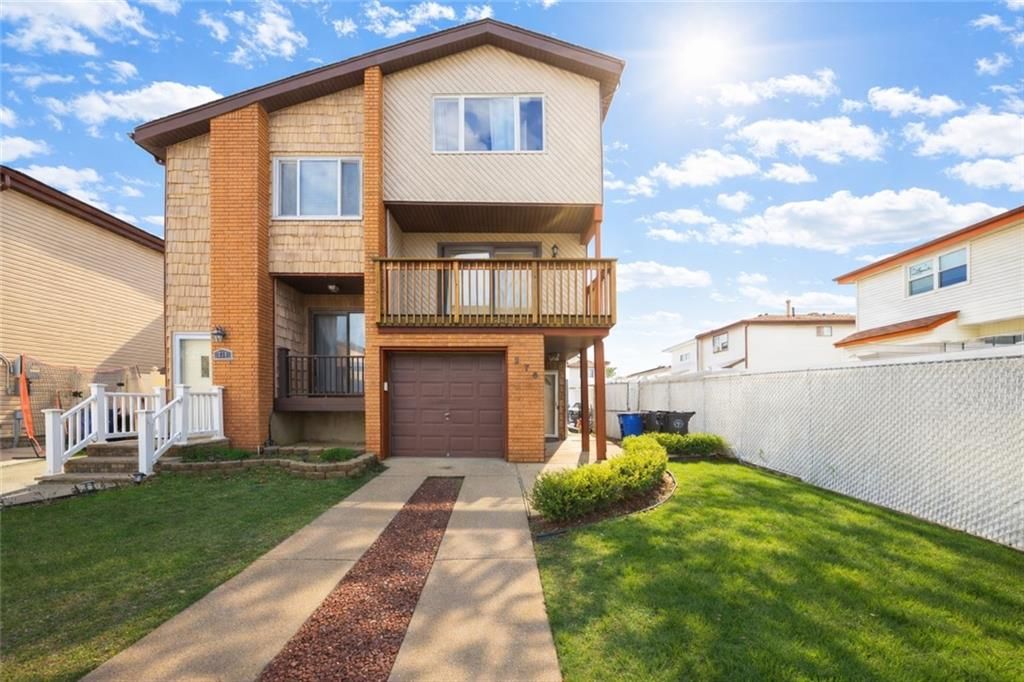 Photo of 276 Elverton Avenue, Staten Island, NY 10308 (MLS # 500599)